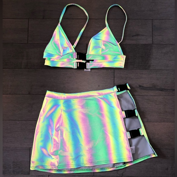 Club Exx Spectral Frequency Reflective Buckle Skirt Set - Picture 1 of 3